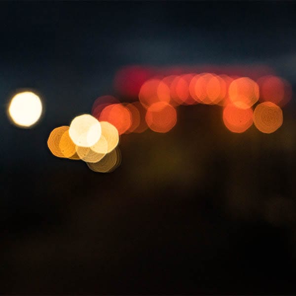 defocused image to show bokeh