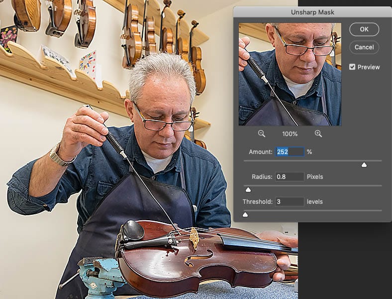 unsharp mask amount set too high